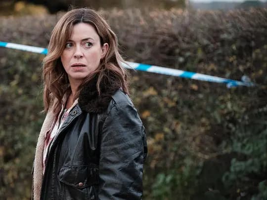 乌鸦女孩第二季海报